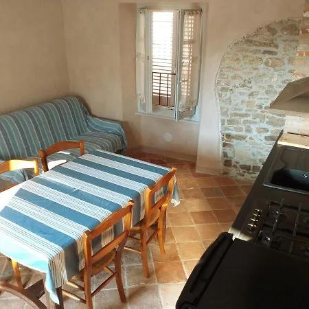 Apartment Langa 4